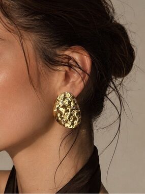 Oval Gold Hammered Trendy Earrings